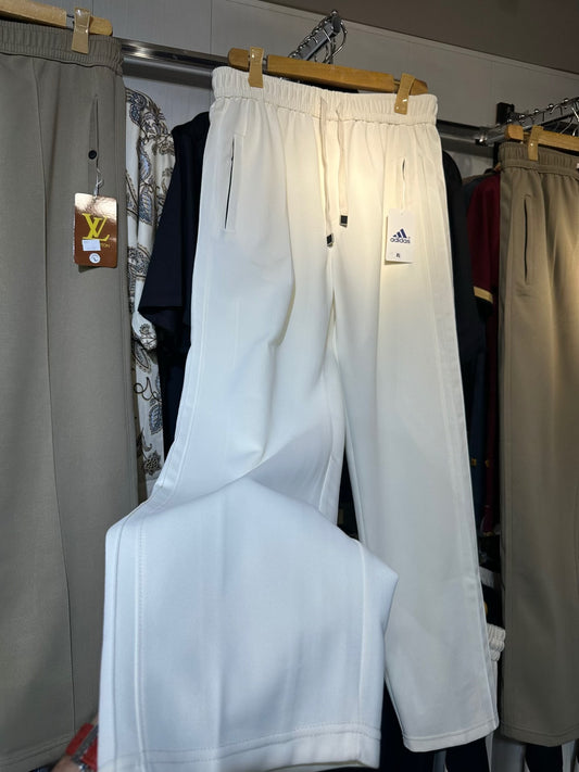 Everyday White Relaxed trouser