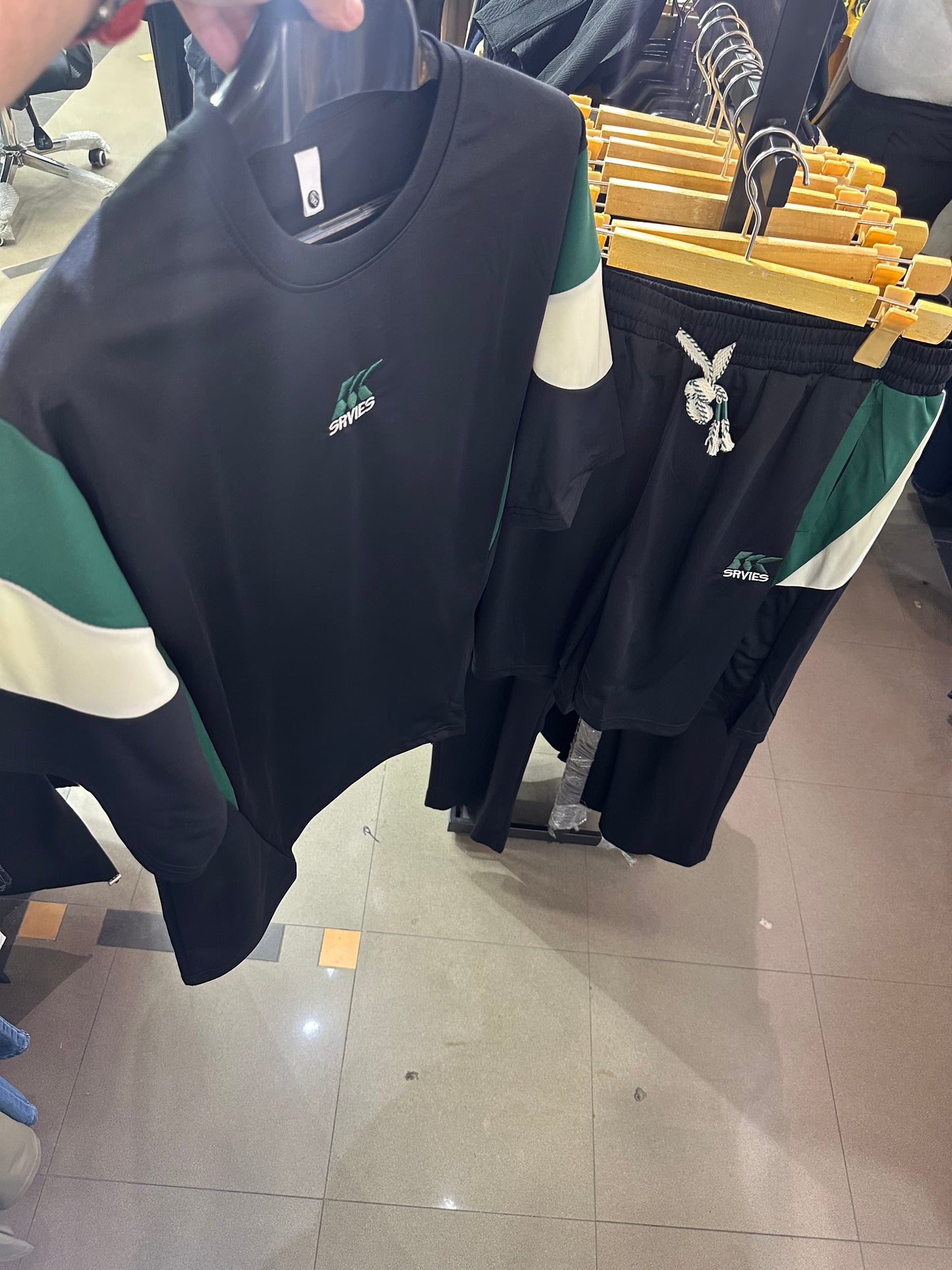 Tracksuit for summer