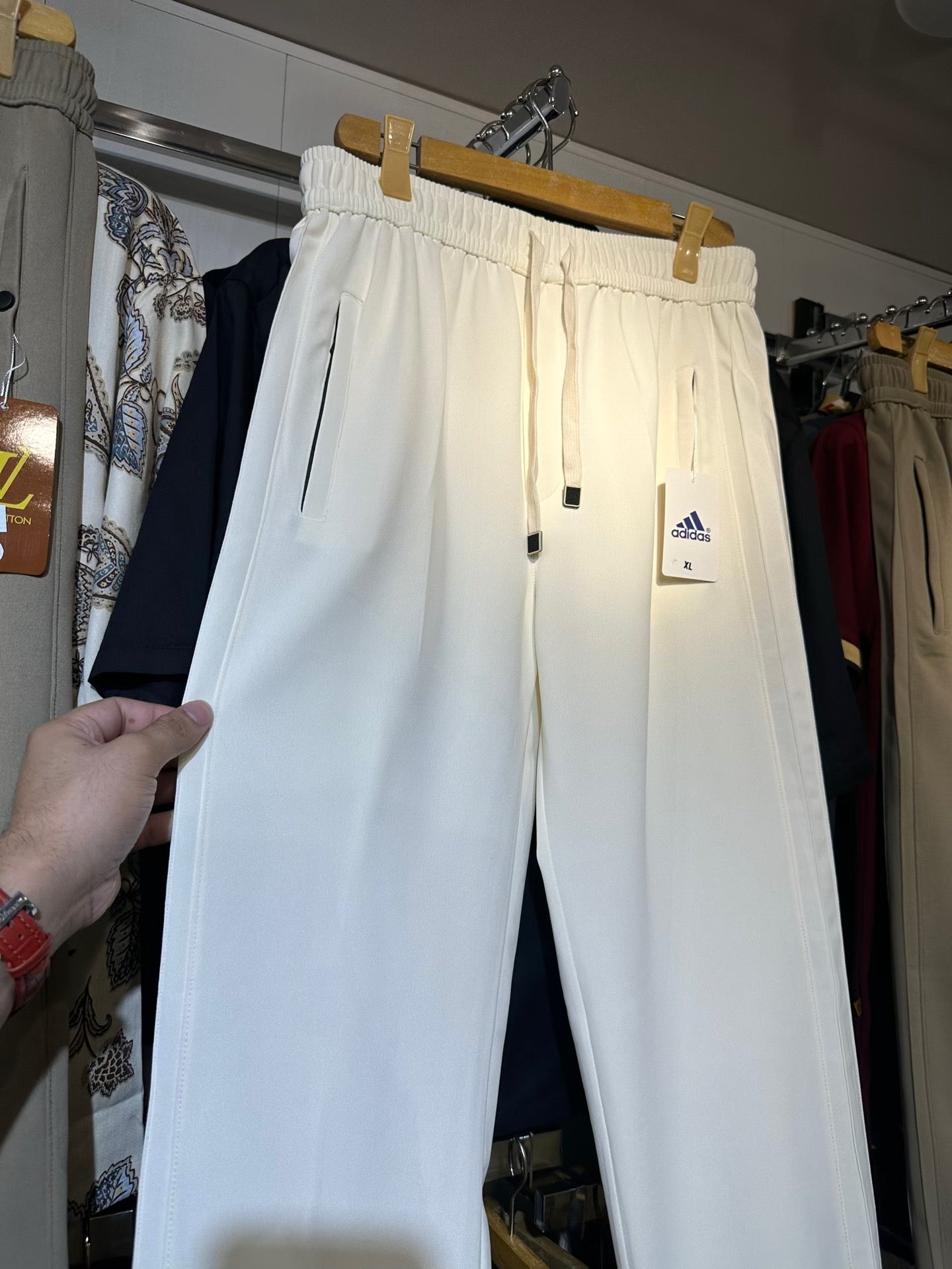 Everyday White Relaxed trouser