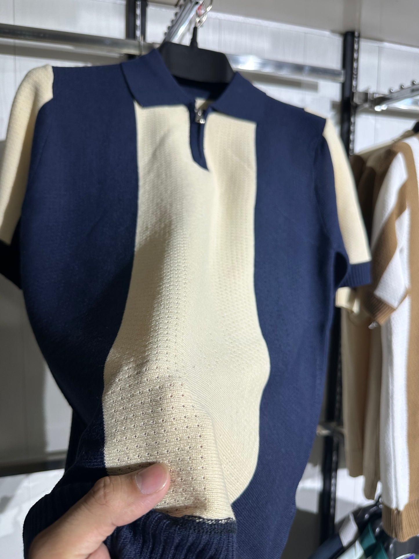 knitted polo shirt