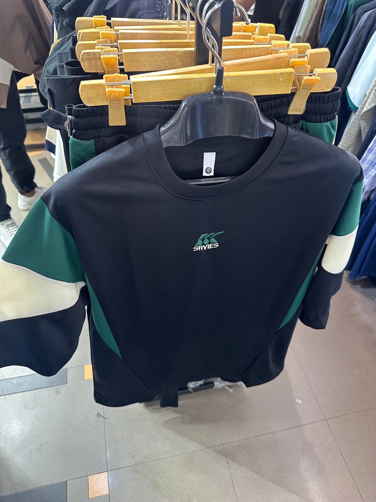 Tracksuit for summer